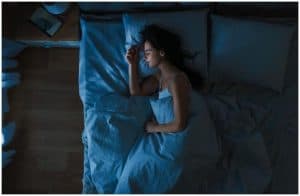 ZzzQuil vs NyQuil For Sleep - Comparison of Side Effects & Uses a