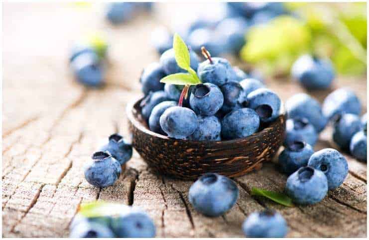 Strawberries vs Blueberries - Which Have More Antioxidants Per 100g a
